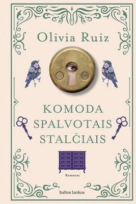 Komoda spalvotais stalčiais